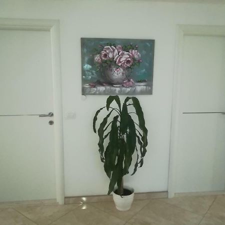 Apartman Daria Apartment Трогир Екстериор снимка