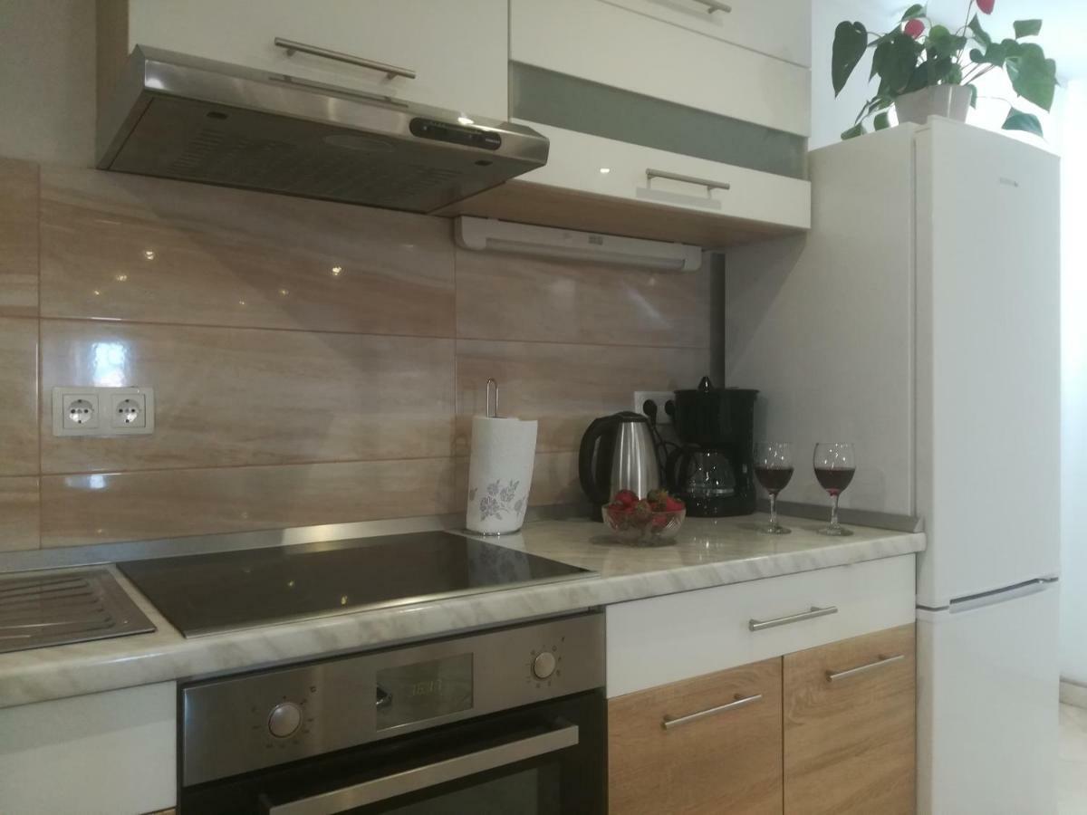 Apartman Daria Apartment Трогир Екстериор снимка