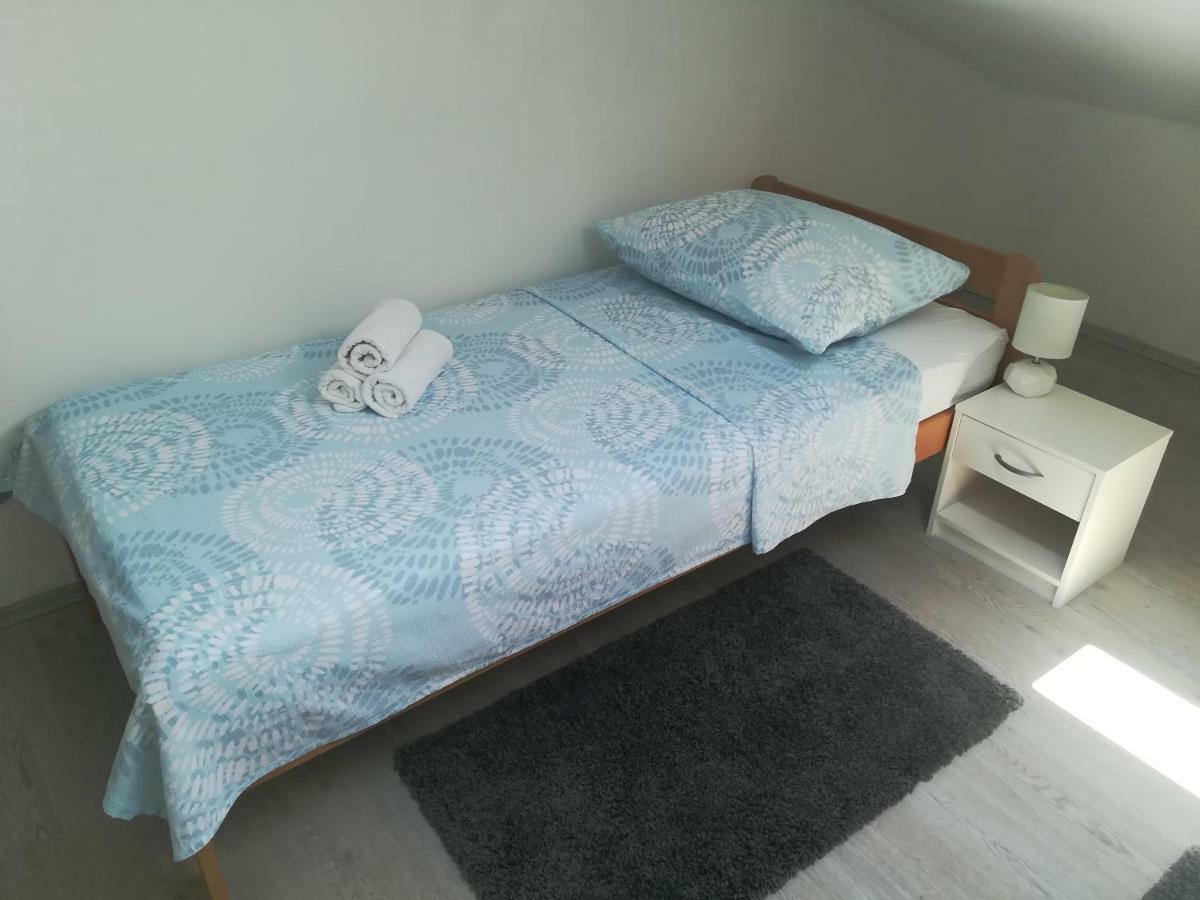 Apartman Daria Apartment Трогир Екстериор снимка